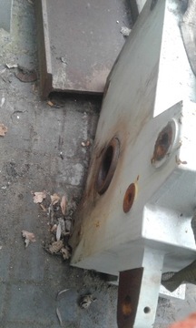 ШЕСТЕРНЯ 120/1 ОСЬ 90ММ