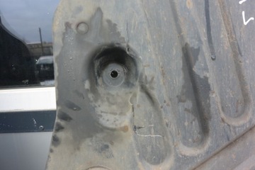 КРЫШКА ШАССИ НИЖНЯЯ ЛЕВАЯ ПРАВАЯ MERCEDES W203 КОМПЛЕКТ