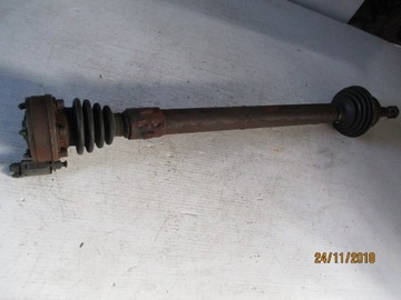 4194 PÓŁOŚ PÓŁOŚKA PRAWA DŁUGA VW GOLF II 1,6 B