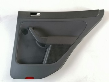 VW GOLF V PLUS TAPICERKA BOCZEK DRZWI TYL PRAWY