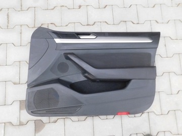 TAPICERKA PRAWY PRZÓD VW PASSAT B8 3G1867012