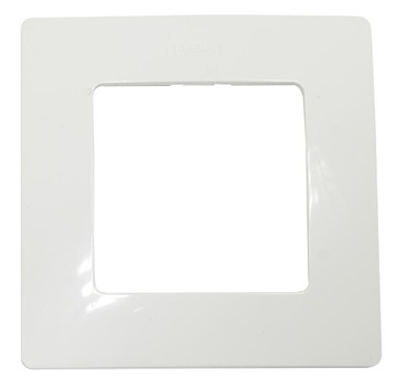 LEGRAND NILOE Одинарная белая рамка 665001