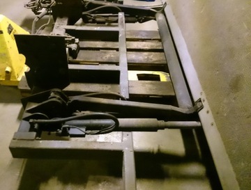Погрузочный подъемник BAR Cargolift 500кг