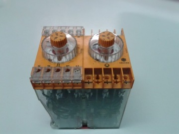 Реле времени SCHLEICHER SPZA 52 60/60 ч