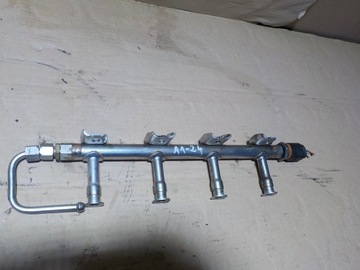 AUDI A1 1.2 TSI РЕЙКА ВПРЫСКА 03F133320