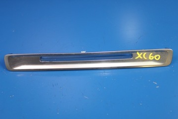 VOLVO XC60 I 08- RAMKA RADIA PŁYT CD
