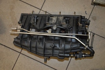 Audi a3 8P 2,0TFSi kolektor ssący 06F133185AC