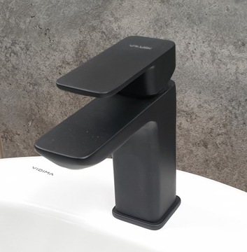 VALVEX LOFT BLACK 2455900 Смеситель для умывальника + пробка