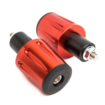 Красные наконечники руля диаметром 22 мм.