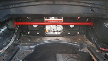 STAFFA Rozporka rozporki tylna tyl BMW E36 Cabrio