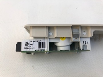 LAMPA KABINY 7P6947291T NX1 VW TOUAREG 7P