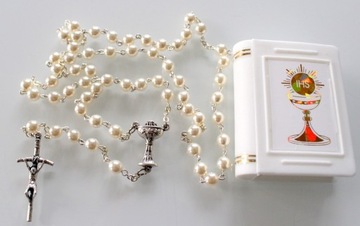 RÓŻANIEC PERŁOWY W PUDEŁKU Komunia Biały 44cm
