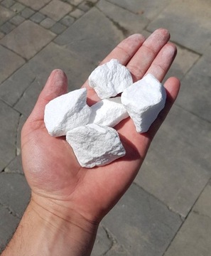 Крупа декоративный гравий белый с блестками 30-60мм 500 кг