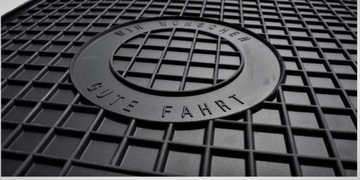 HYUNDAI TUCSON I (2004-2010) комплект резиновых ковриков OEM штатный черный с логотипом