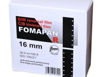 Стандартная пленочная двусторонняя камера Fomapan R100 16 мм.