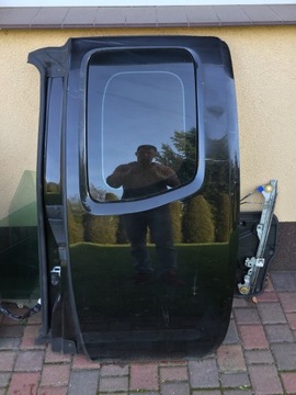 Nissan Navara D40 GOŁE DRZWI LEWY TYŁ