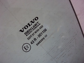 SKLO (OKNO) DVEŘE LEVÝ PŘEDNÍ VOLVO XC70 2002