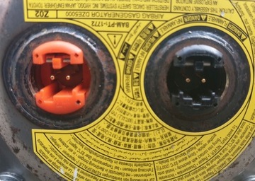 LEXUS IS 2013- ULOŽENÍ AIRBAG ŘIDIČE ŘÍDÍCÍ