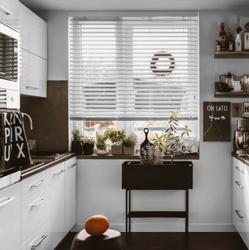 ЖАЛЮЗИ ИСКУССТВЕННОГО ДЕРЕВА ПВХ + дерево УСТОЙЧИВЫЕ К ВЛАГЕ