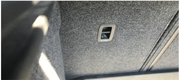 КРЫШКА КРЮКА БАГАЖНИКА VW AUDI SEAT SKODA ОРИГИНАЛ 8V0886747