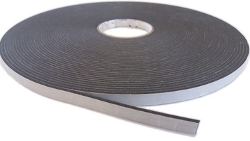 TAŚMA DWUSTRONNA PIANKOWA CZARNA 25MM X 25MB gr.3