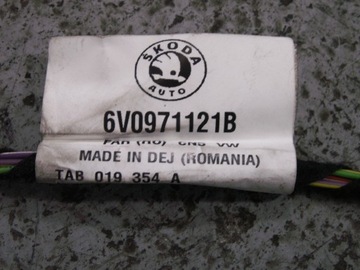 INSTALACE DVEŘE PRAVÁ PŘEDNÍ SKODA FABIA III14-
