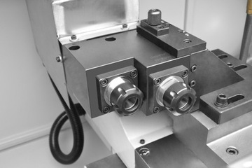 ТОКАРНЫЙ СТАНОК С ЧПУ CORMAK 500x1000 ПРИВОДНОЙ ИНСТРУМЕНТ