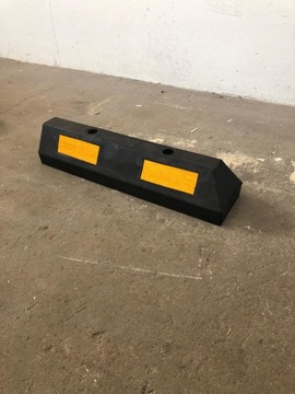 Разделитель парковочного лимита 1830*120*14