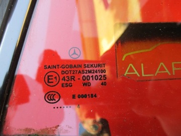Правое заднее стекло Mercedes SL500 R230 01-