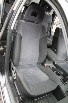 FOTEL PRAWY PRZÓD MITSUBISHI OUTLANDER 03-