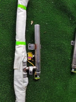 ULOŽENÍ STŘEŠNÍ ZÁVĚS VW MULTIVANAT5 (2010) ORIG.