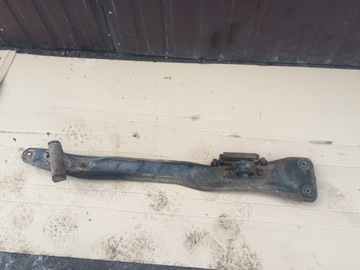 MITSUBISHI GALANT NOSNÍK PODÉLNA MOTORU 2.4 GDI