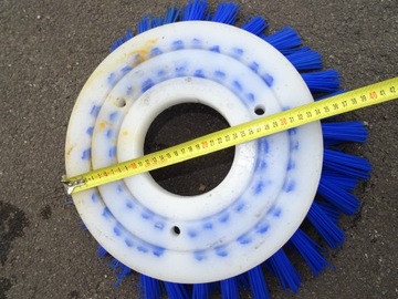 ДИСКОВАЯ ЩЕТКА ДЛЯ ПОДМЕТАТЕЛЬНОЙ МАШИНЫ SCHMIDT SWINGO