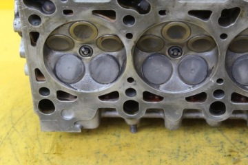 ГОЛОВКА ЛЕВАЯ AUDI A4 B5 A6 A8 2.4 B 078103373AH