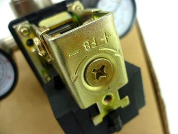 Переключатель ДАВЛЕНИЕ 1F+ для масляного компрессора 230 В