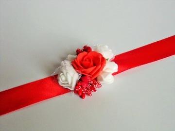 K 15 H * Kotylion bukiecik na rękę ślub studniówka