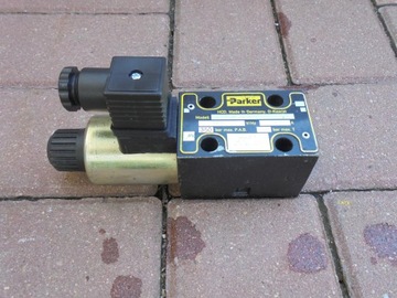 ELEKTROZAWÓR ROZDZIELACZ HYDRAULICZNY PARKER D1
