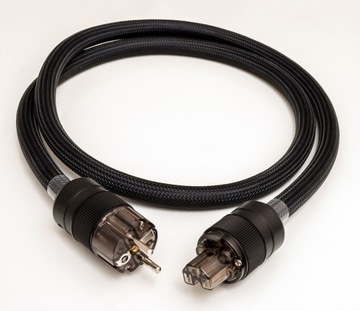 Taga Harmony TPC-TS 1 м с питанием от Schuko