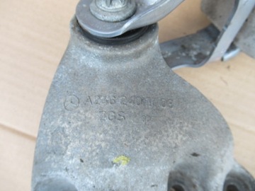 MERCEDES B TŘÍDA W246 UCHYCENÍ A2462400808