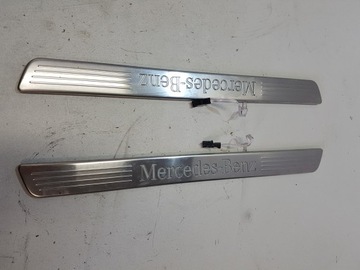 MERCEDES GLA w156 listwa progowa podświetlana praw