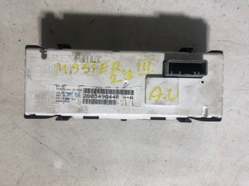 MASTER III MOVANO DISPLEJ AUTORÁDIO OBRAZOVKA HODINY
