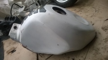 ТОПЛИВНЫЙ БАК YAMAHA YZF 600 THUNDERCAT