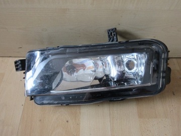 VW CADDY halogen prawy 2K5941662B
