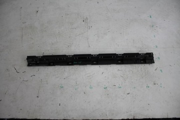 ŚLIZG MOCOWANIE PROGU LEWY PRZÓD 7184777 BMW F11