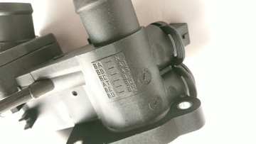 КОРПУС ТЕРМОСТАТА ВОДЯНОЙ РАЗЪЕМ GOLF III 1,4 1,6