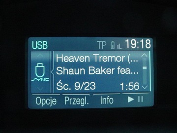 Установка кабеля AUX Focus mk3 Ford C-MAX II KUGA