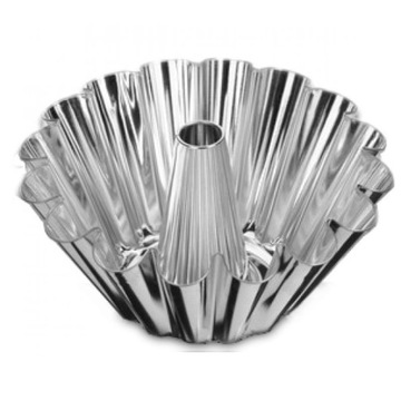 FORMA KARBOWANA DO CIASTA BABKI Z TULEJĄ 210mm