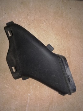 VOLVO V40 D2 1.6 WLOT POWIETRZA NA PAS