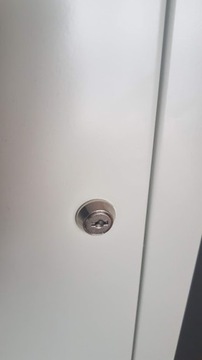 МЕТАЛЛИЧЕСКАЯ ДВЕРЬ 60x100 Ral 9002