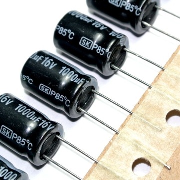 Kondensator 1000uF 16V 20% 85°C Jamicon 10x16mm